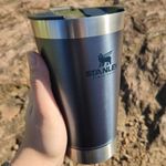 Copo T rmico de Cerveja Stanley com Tampa Nightfall 473ml  4