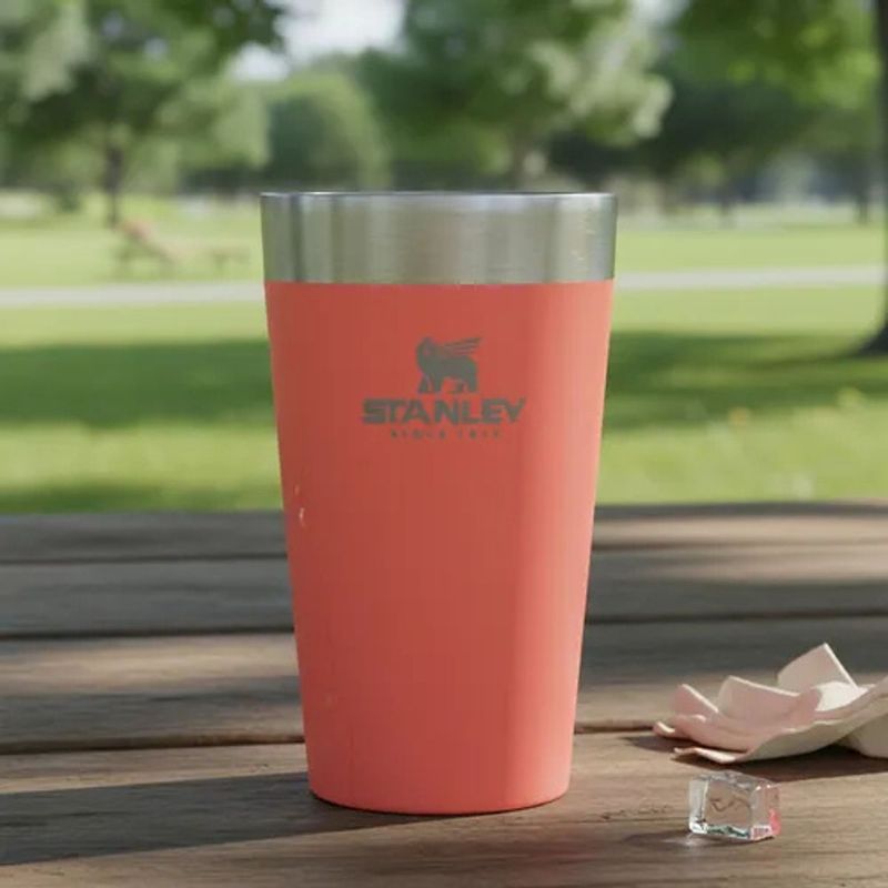 Copo T rmico de Cerveja Stanley sem Tampa Guava 473ml 3