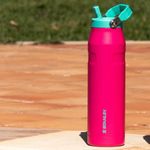 garrafa-termica-stanley-aerolight-flip-straw-passion-pink-710ml-2 jpg